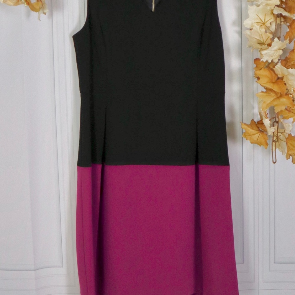 Tommy Hilfiger dress. Size 12 - Picture 3 of 5
